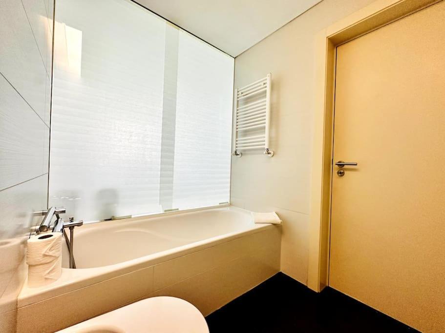 Marina Expo Apartment Lisboa 外观 照片