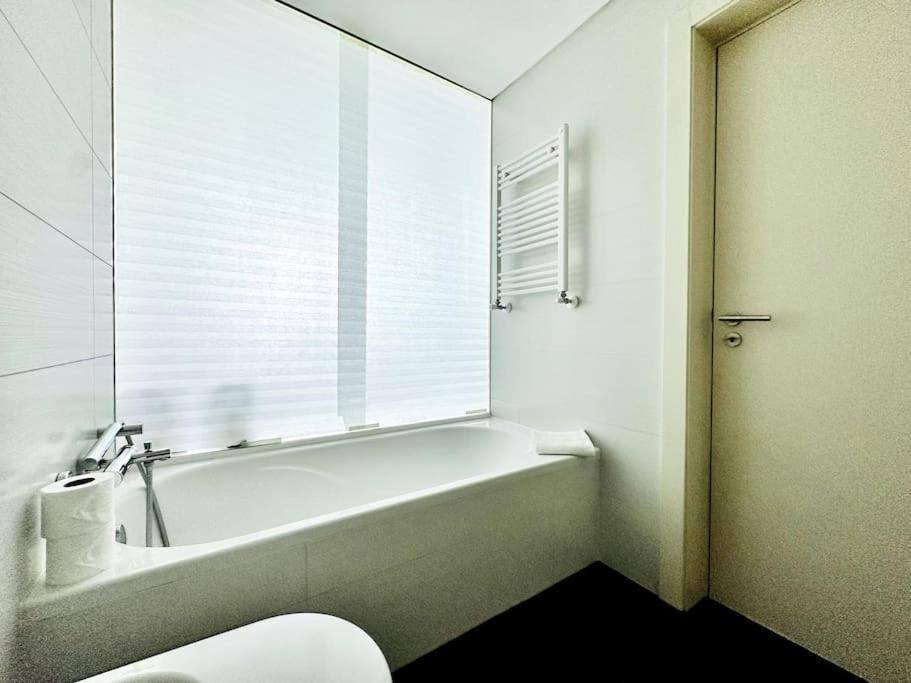 Marina Expo Apartment Lisboa 外观 照片